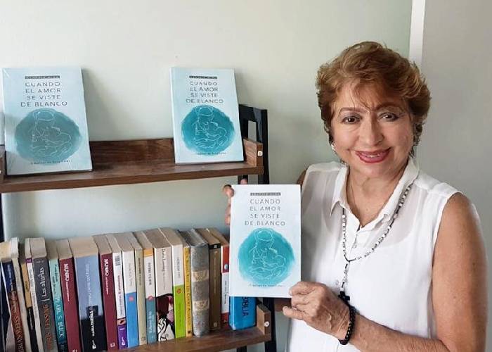 'Cuando el amor se viste de blanco': tributo a las enfermeras