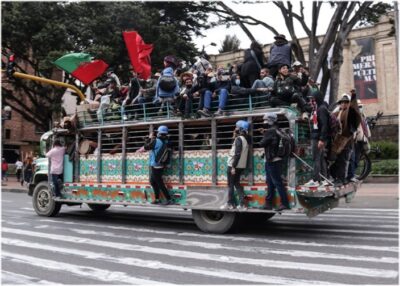  - “Estamos marchando por la dignidad de todo un país, porque no hemos gritado nunca independencia" - Página 3