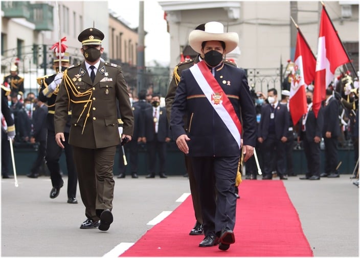 Con proyecto de una Constituyente, Castillo se posesionó como nuevo presidente de Perú
