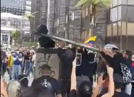  - Las estatuas que se llevó el Paro Nacional