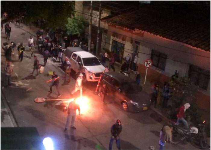  - El 20 de julio la gente marchó y los militares se guardaron