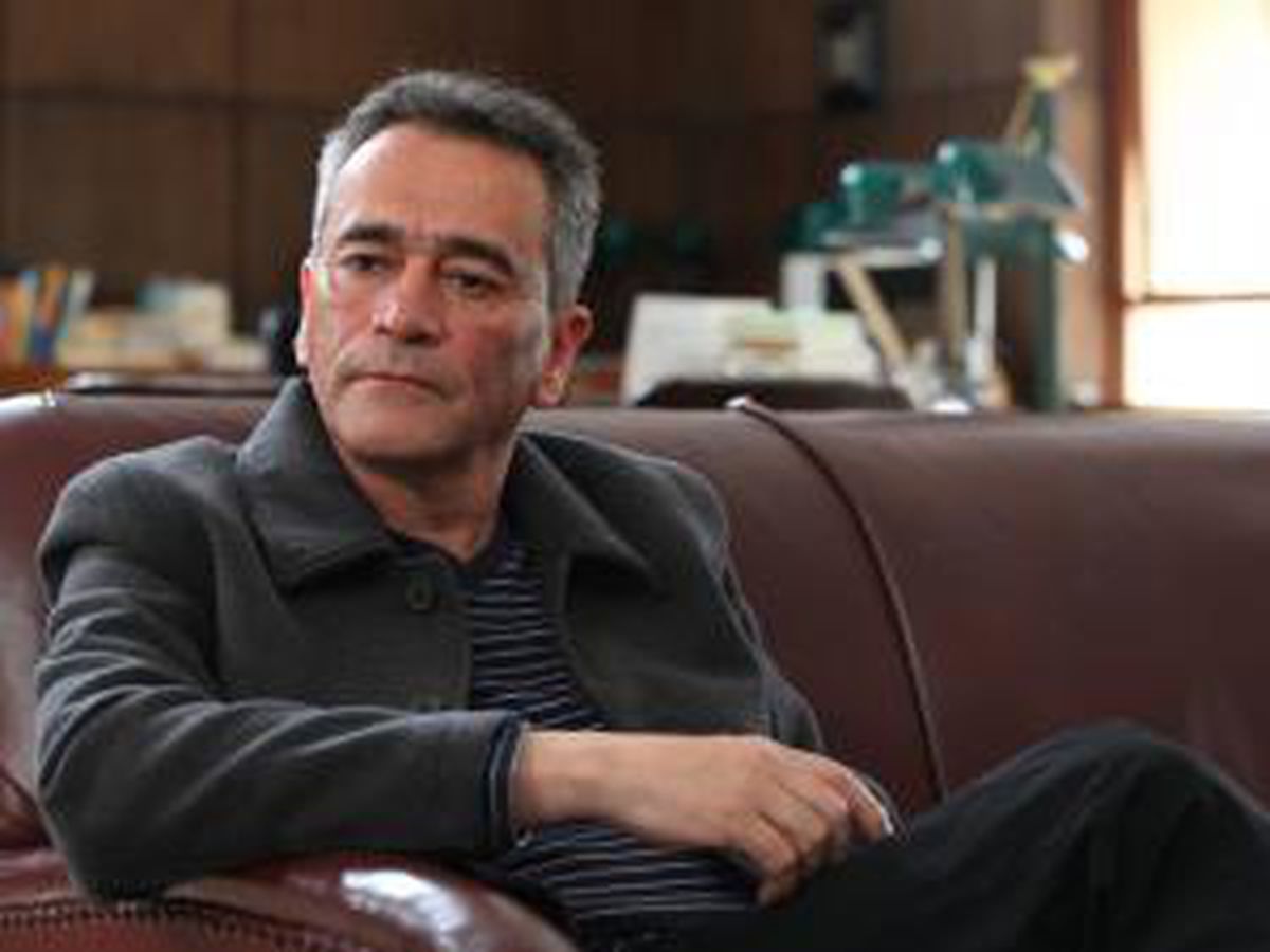 Así arranca la última novela de Evelio Rosero