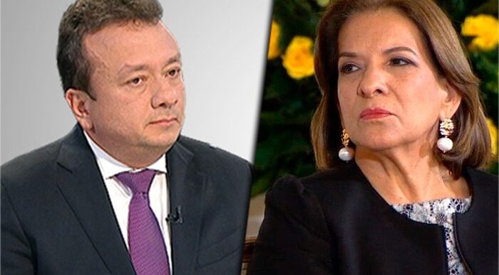  - La procuradora parte cobijas con su aliado Eduardo Pulgar