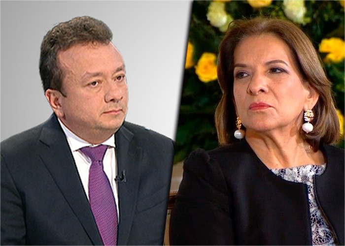 La procuradora parte cobijas con su aliado Eduardo Pulgar