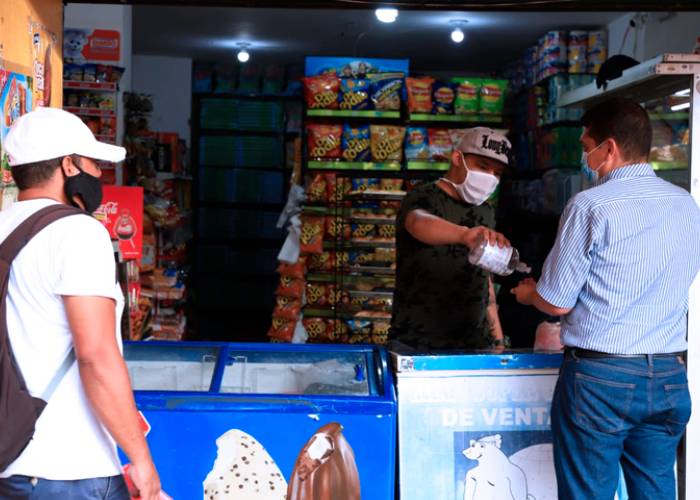 Capacitación a 1.500 tenderos del Atlántico para proteger a sus clientes de productos de contrabando