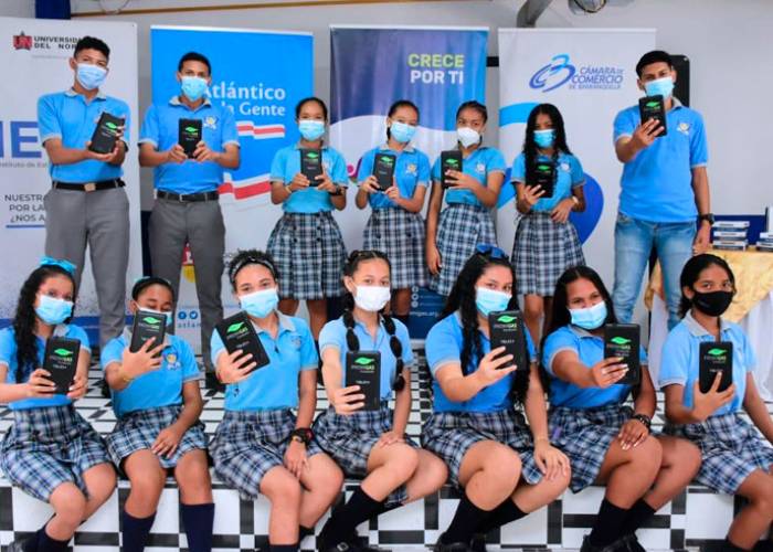 Estudiantes del Atlántico cuentan con aplicación móvil para descubrir su vocación profesional