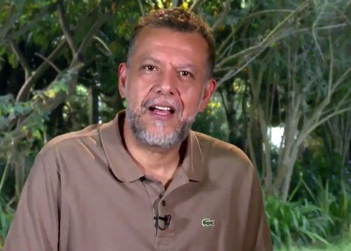 El odio que sienten las señoras rezanderas por el Padre Linero