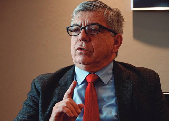 ¡No joda, qué señor tan cínico!