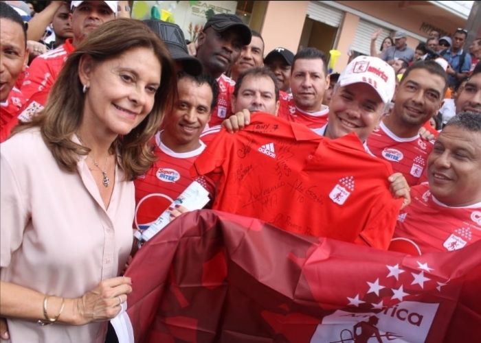 El Pipa de Avila, el nuevo capturado por narcotráfico que posó junto a Duque y la vicepresidenta