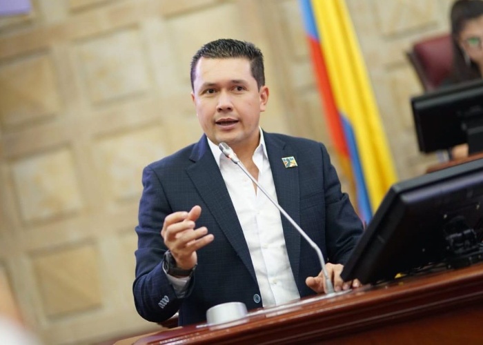 Edwin Ballesteros se alista para renunciar y huirle a la Corte Suprema de Justicia