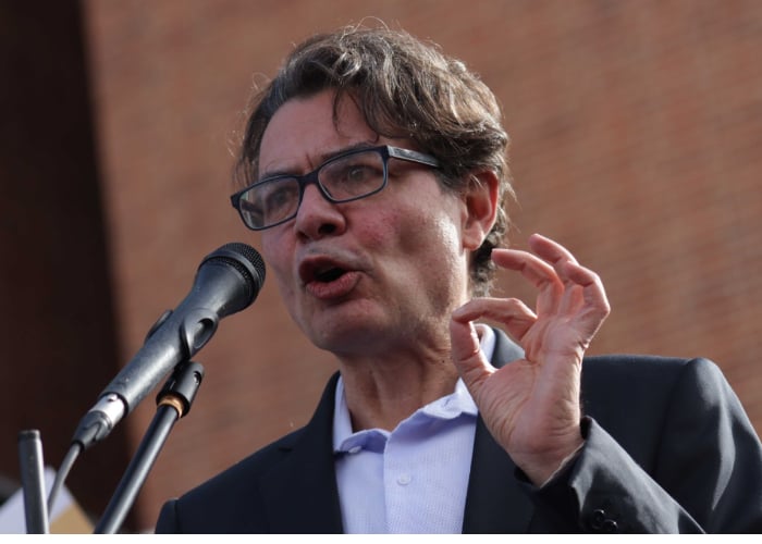 Me pregunta que pienso de la candidatura de Alejandro Gaviria