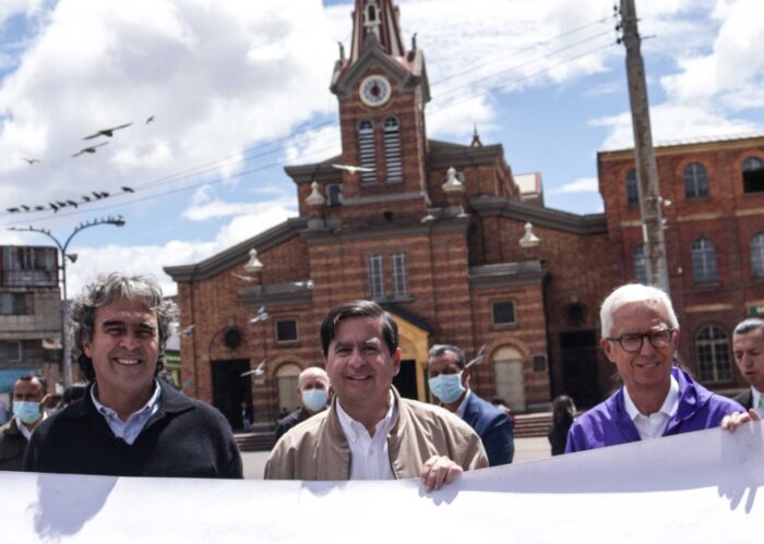 La caminata perdida de Sergio Fajardo en el sur de Bogotá: pocos lo conocen - -- Las2orillas - La caminata perdida de Sergio Fajardo en el sur de Bogotá: pocos lo conocen