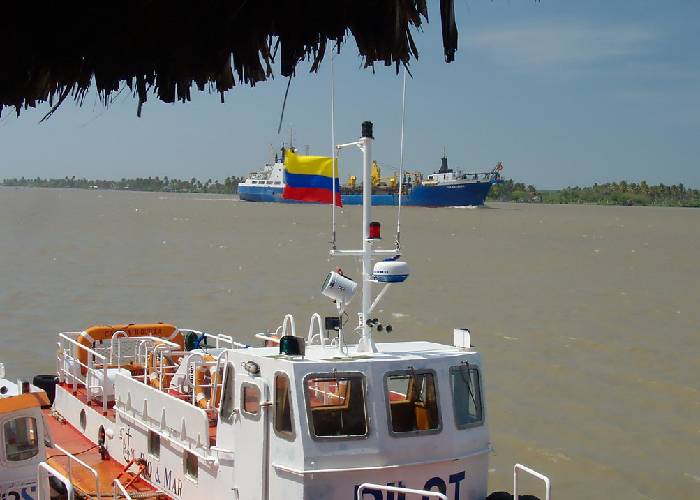 El largo parto del puerto de Barranquilla