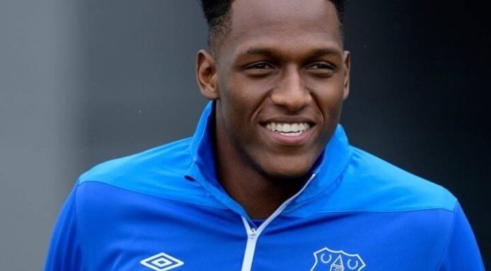  - Yerry Mina, el único colombiano que quiere Rafa Benitez
