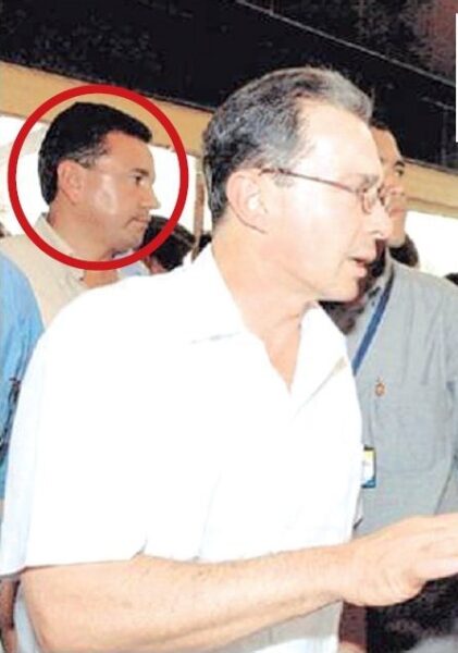 El oscuro historial del general que Uribe escogió como su jefe de seguridad - -- Las2orillas - El oscuro historial del general que Uribe escogió como su jefe de seguridad