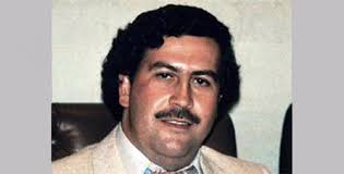  - Los personajes rimbombantes que no deja de producir nuestro realismo mágico