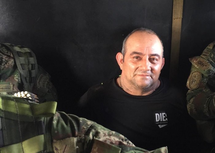 Deprimido y angustiado: primeras fotos de Otoniel tras las rejas