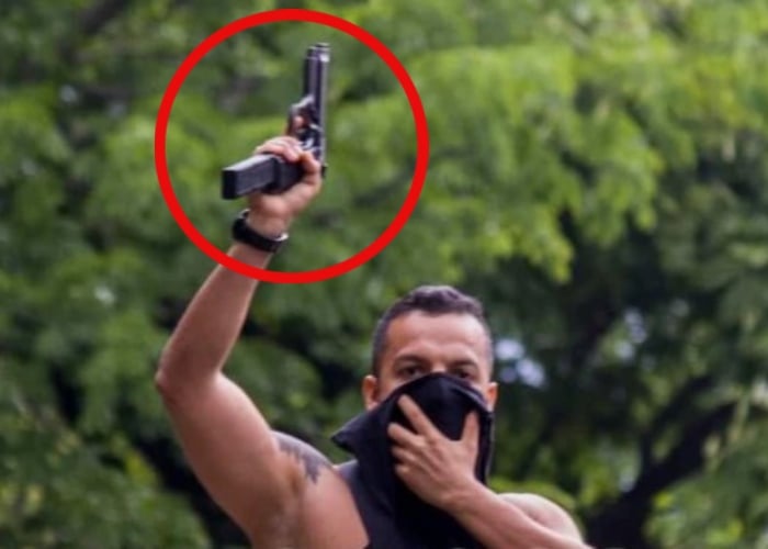 Nueva foto revelaría la mentira de Andrés Escobar: si usó un arma de fuego