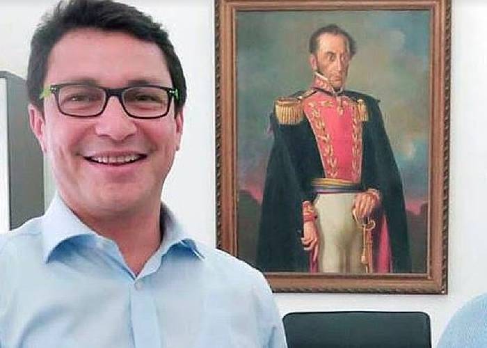 ¿Persecución al modelo de cambio de Carlos Caicedo en Magdalena?