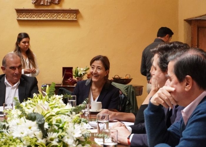 Cónclave de la Coalición de la Esperanza espera terminar con un centro unido