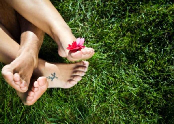 Mi casa se convertirá a partir de hoy en campo nudista: entrada libre