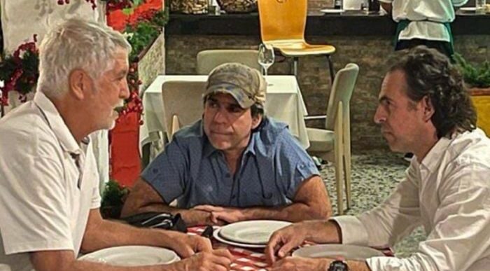  - A contrarreloj Álex Char recogerá firmas para aspirar a la presidencia