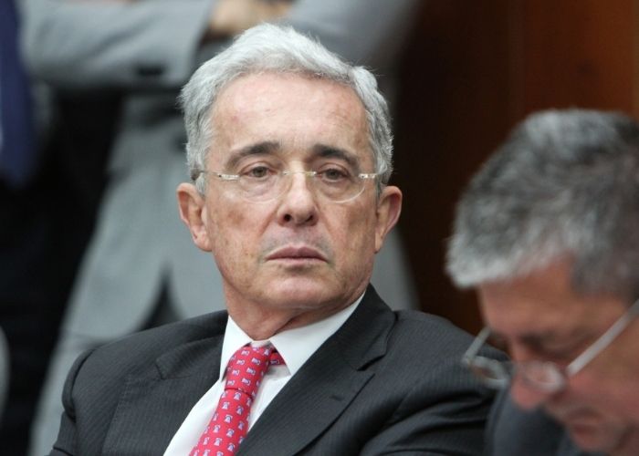 La decepción de Uribe con 4 concejales del Centro Democrático que sostienen a Quintero