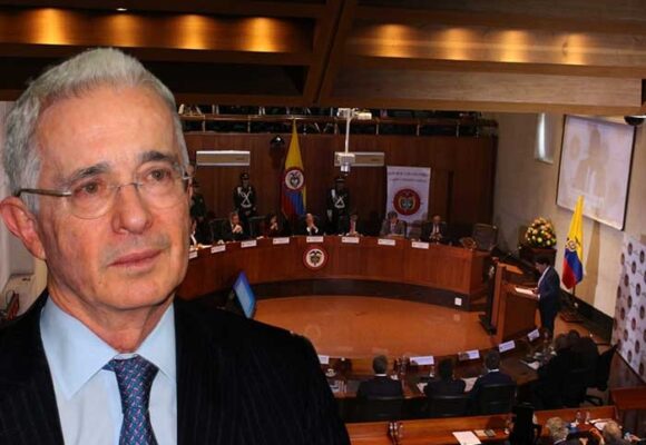 Un magistrado con la suerte de Álvaro Uribe en sus manos