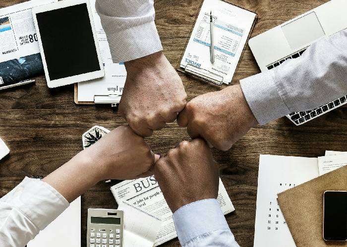 Con trabajo colaborativo reactivan economía del país