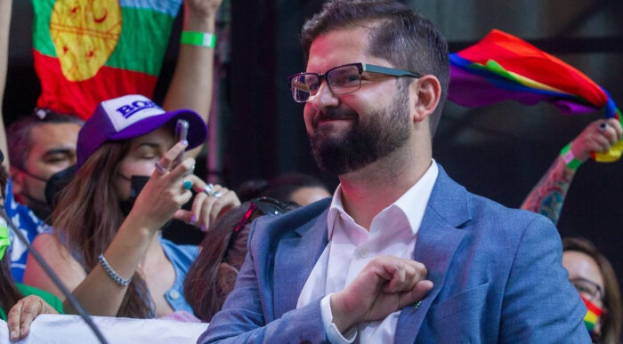  - Un joven líder estudiantil, el nuevo presidente de Chile