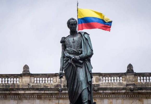 Peligra la libertad por la que luchó Simón Bolívar