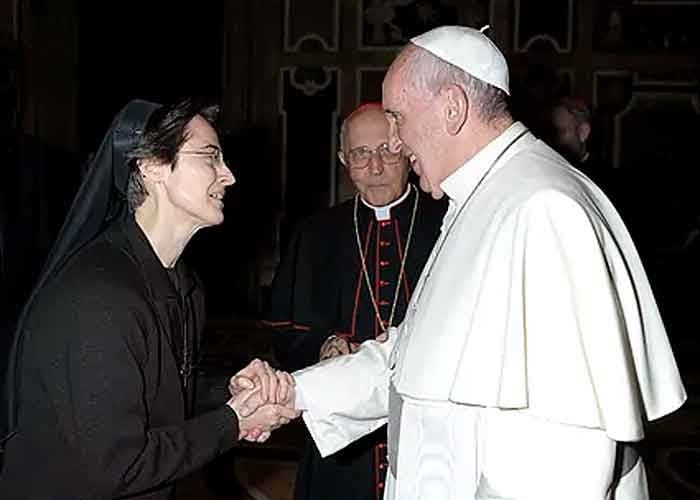 Una joven monja logró imponerse al poder en el Vaticano