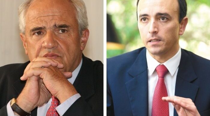  - Un delfín Samper se lanza al agua