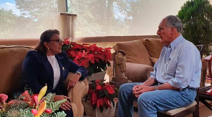  - Honduras: Nasry Asfura, el líder oficialista reconoció la victoria de Xiomara Castro en las elecciones