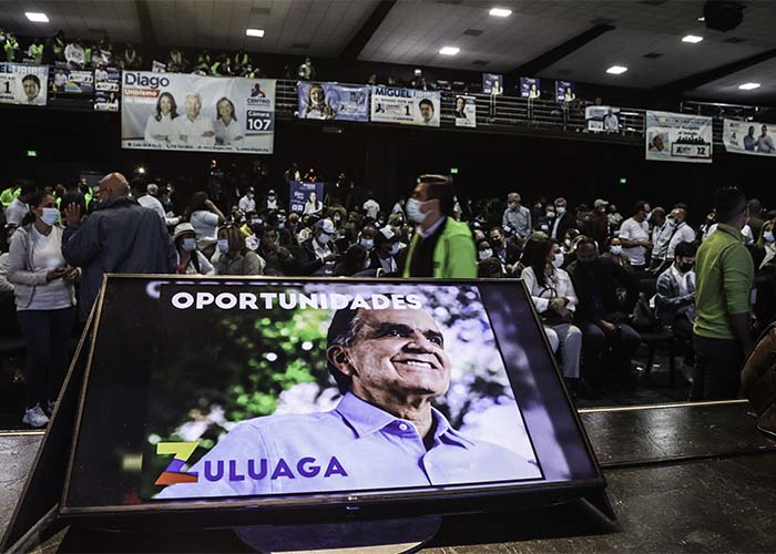  - No hay reversa: Zuluaga se empodera y Uribe toma las riendas de su partido