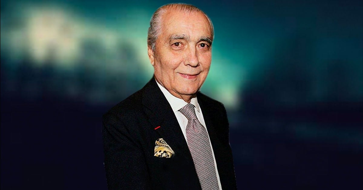 Julio Mario Santo Domingo, el único magnate que mató a una culebra escupiéndola