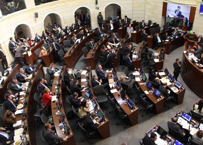 Ceguera y apatía: la postura del Ejecutivo y las mayorías legislativas en Colombia