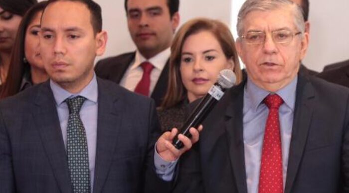  - El poderoso secretario de bolsillo de César Gaviria