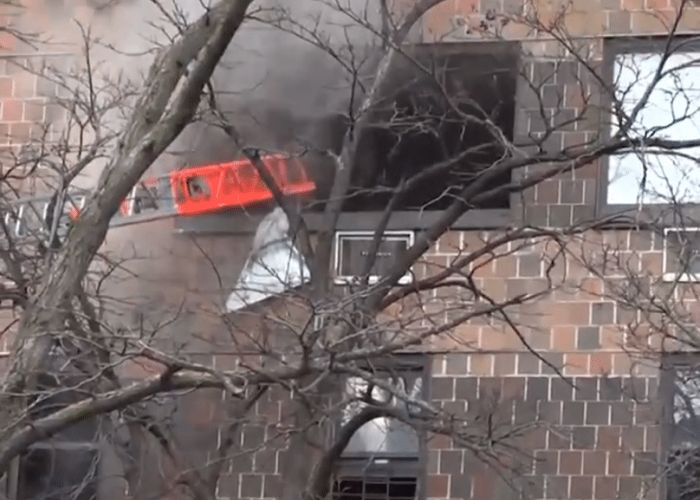 Nueva tragedia en Nueva York: 19 personas mueren en incendio.VIDEO
