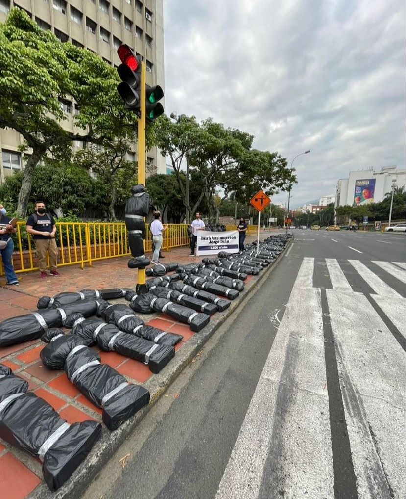  - Dramática protesta contra el Alcalde de Cali mientras arranca nueva revocatoria