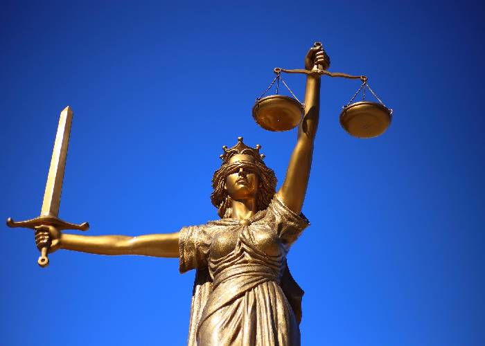 Nueva ley 'fortalecimiento de seguridad ciudadana': ¿defensa presunta o privilegiada?