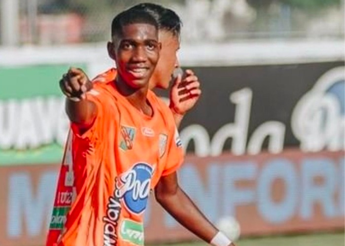 Agrandado: su técnico le baja los humos a Yaser Asprilla