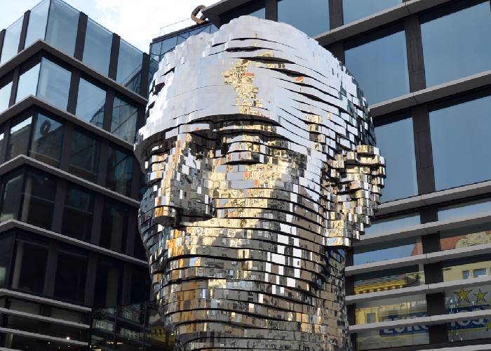 Cuento polifónico. Variaciones sobre Kafka (2)