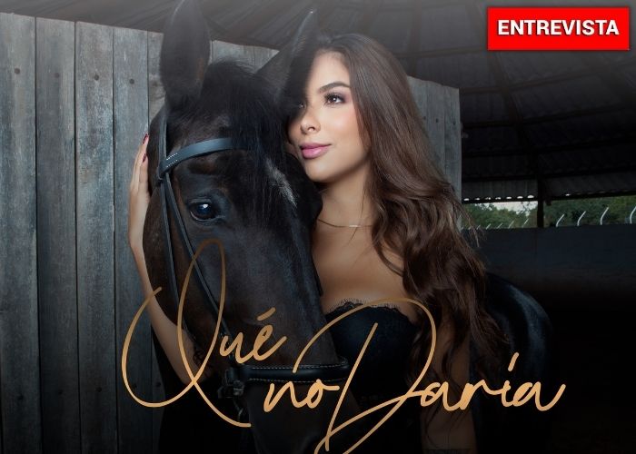 La primera colombiana en cantar regional mexicano