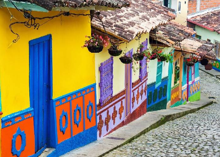 Colombia: capitalismo parasitario, lejos del ecosocialismo