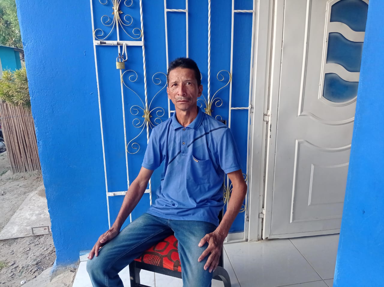  - La dura faena de un humilde pescador artesanal que aspira al Senado para rescatar a su gremio