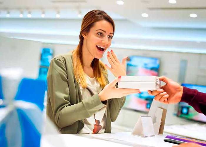 No regalen dulces, estúpidos, hoy no es el día de la secretaria