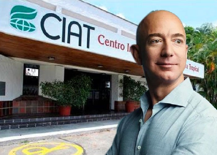 La sorpresa de la visita de Jeff Bezos a Colombia: millonaria donación para el Valle