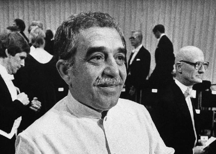 ¿Cómo describió Gabriel García Márquez el mundo socialista durante sus viajes?