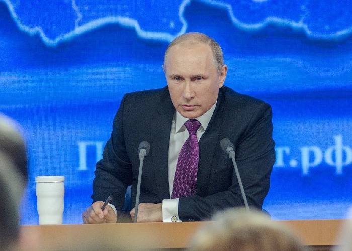 Vladímir Putin en las reminiscencias zaristas